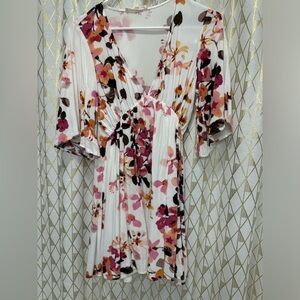 Floral sleeved dress